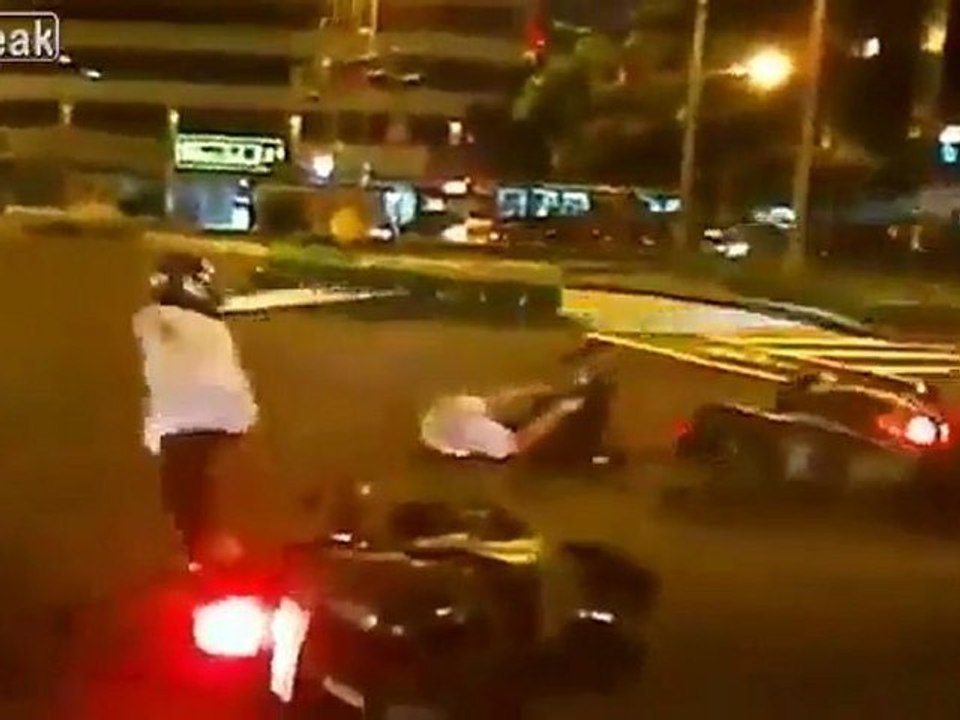Taiwan Scooter Madness-Down Like a Bowling