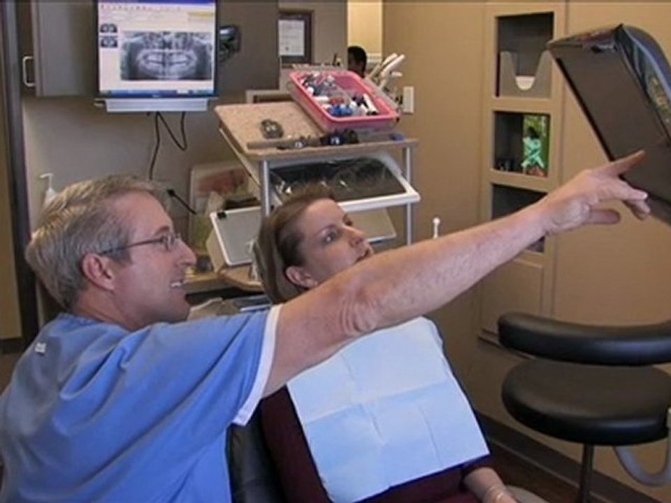 Austin,TX Dentures Dentist, Dr. Steven Booth for Austin Dentures