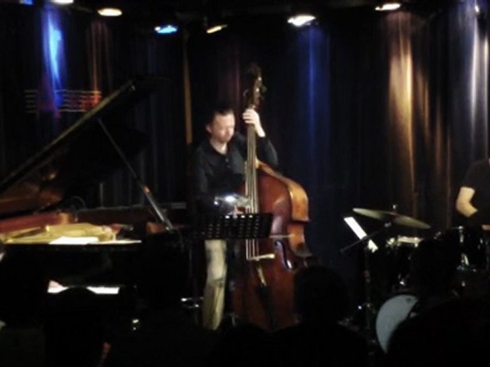 a.schmidt (p) + s.merk (drums) + j.fink (bass) @ a-trane AUGUST 2011