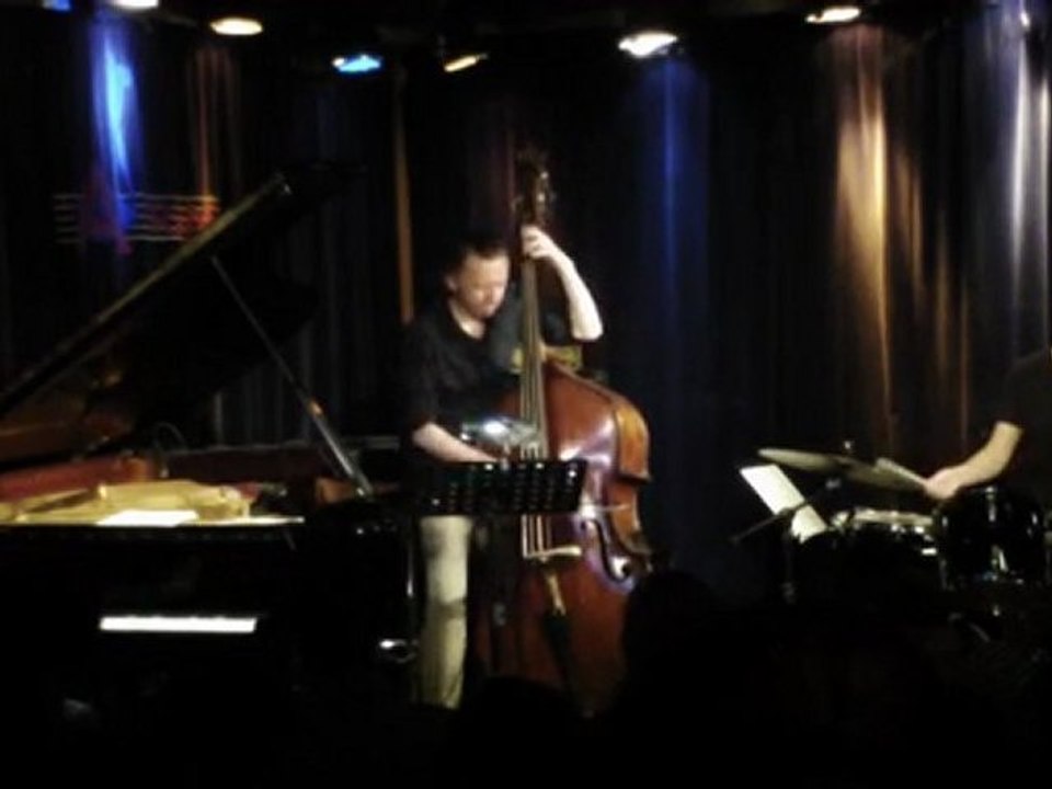 andreas schmidt (p) + sebastian merk (drums) + johannes fink (bass) @ a-trane AUGUST 2011