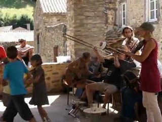 Les Fourmis Déploguées