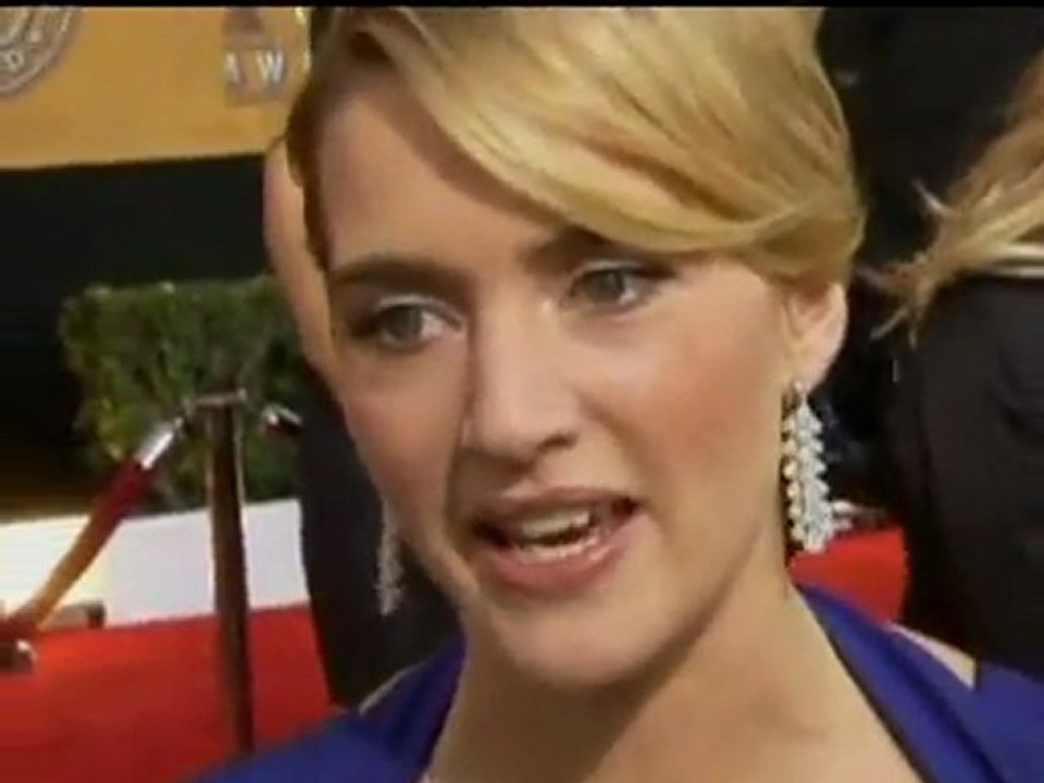 Fire on Richard Branson's Necker Island