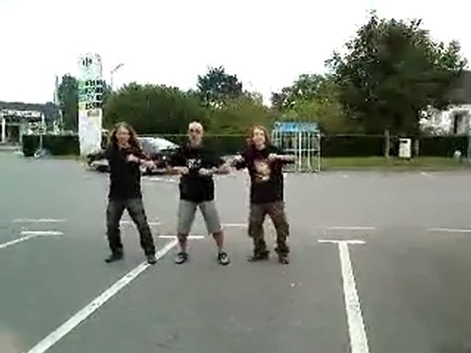MOV004