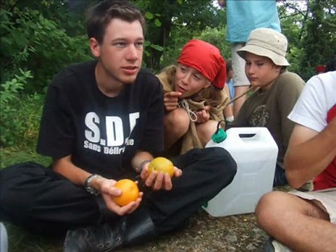 Camp scout juillet 2008 Saint Pierre de Maillé (Vienne)