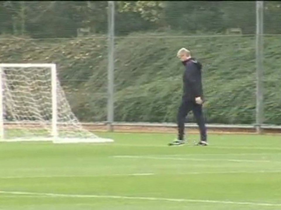 Arsenal bittet UEFA die Sperre zu verschieben