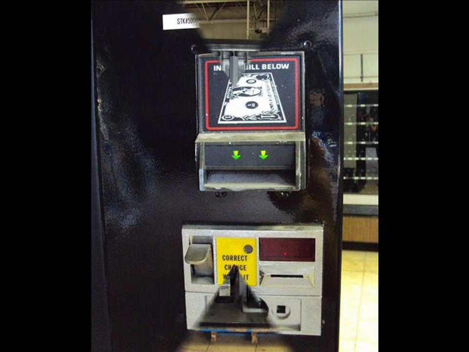 Dixie Narco Soda Vending Machine FOR SALE $899 Aurora IL