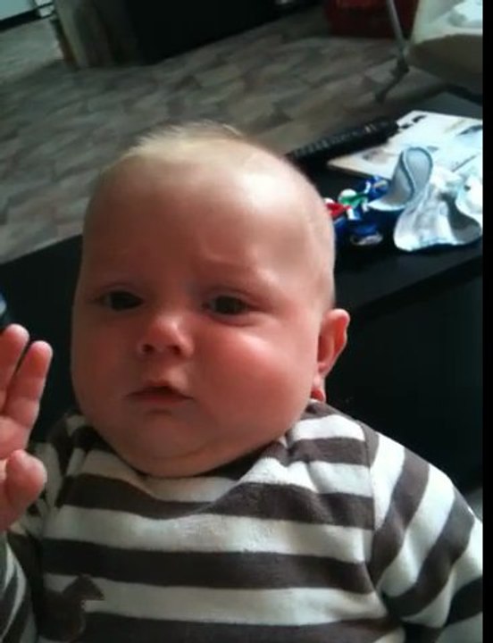 Éclats de rire d'Enzo