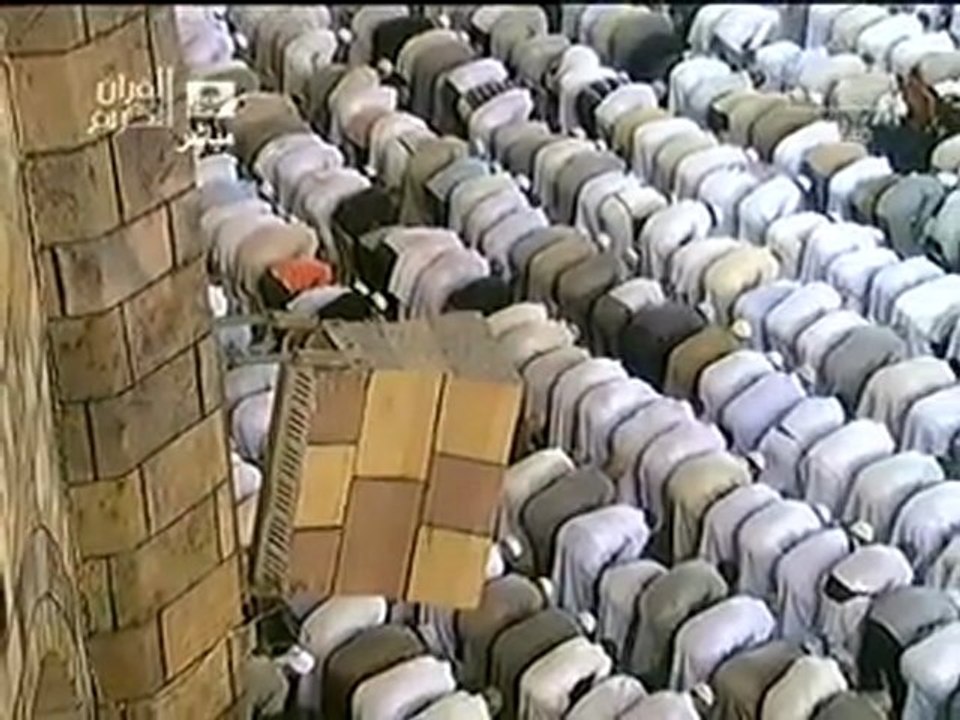 تسجيل حصري لصلاة القيام من المسجد الحرام الجزء الاول ل 24 رمضان 2011