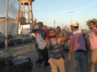Rebeldes clamam vitória na Líbia