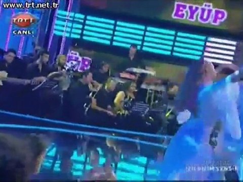 EYÜP SABRİ 7.FİNALİST Seni seviyorum Yıldızım sensin-7 TRT 2011