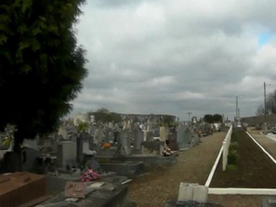 VILLENEUVE ST GEORGES Old Communal Cemetery visite 8 Avril 2011