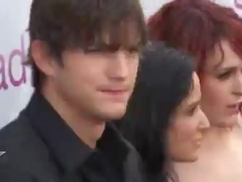 Ashton Kutcher REPLACES Charlie Sheen in Two and a Half Men