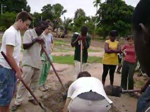 FILM CHANTIER CONFECTION BRIQUES TILENE 2
