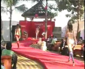 Triumph Bikini fashion show 2009 with hot models