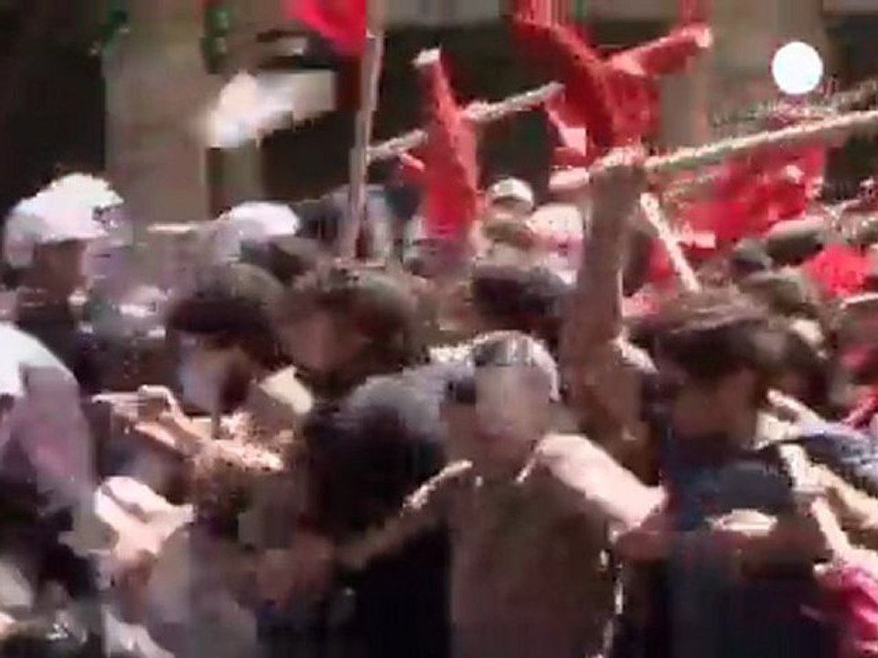 Students protest at Greek university reforms