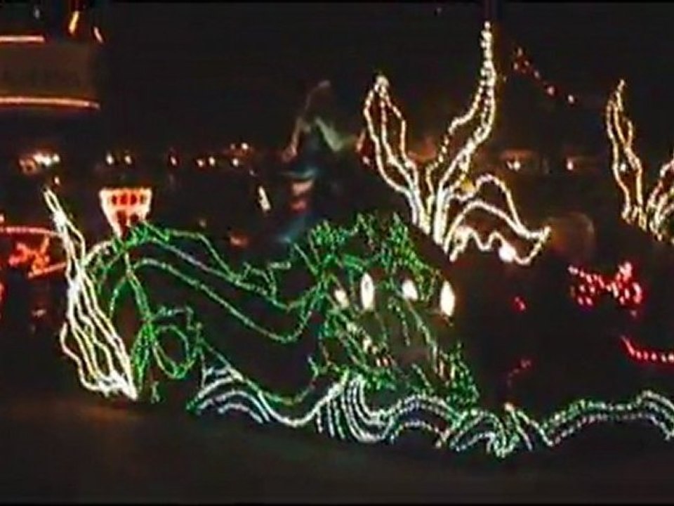 Disney's Fantillusion Parade / Parc Disneyland Paris