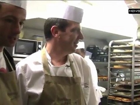 Jusqu'ici tout va bien [S.1] [E.25] - Nicolas à la boulangerie de D. Saibron