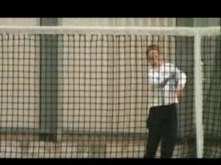 2 enfants de 7 ans au tennis