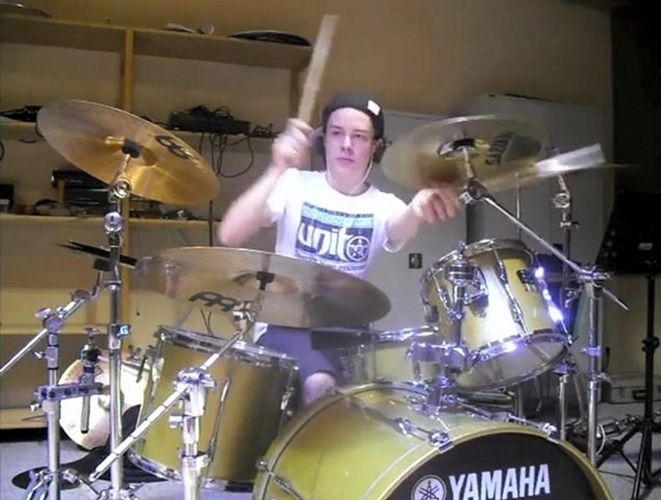 Run DMC - Simmons Incorporated (feat. Method Man) & Drums