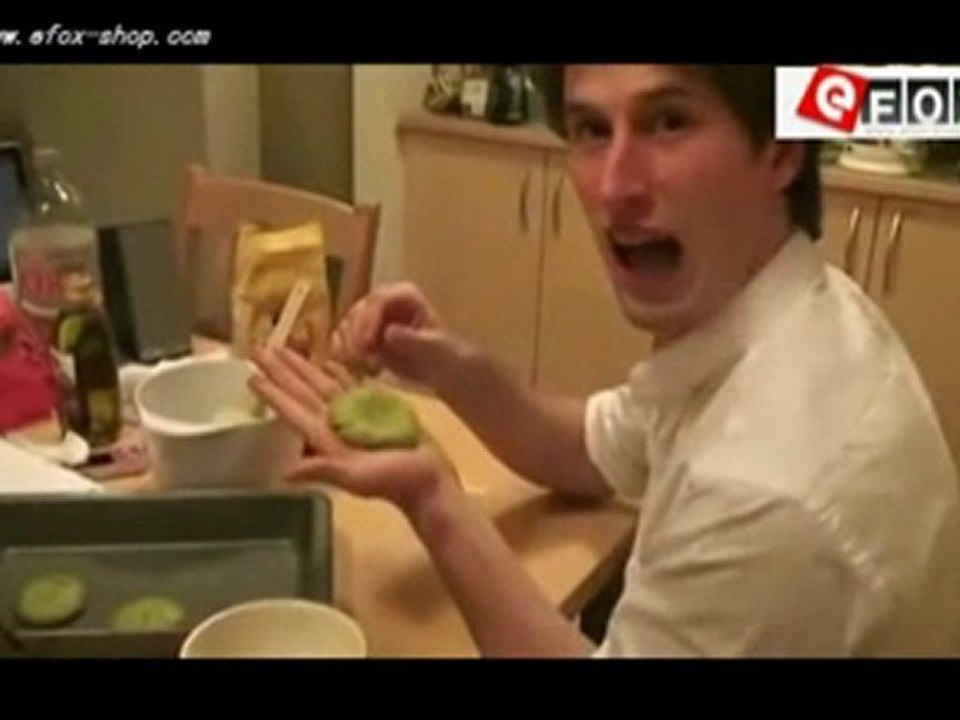 Flytouch 3 wird mit Ihnen dem Moonfest zusammen verbringen.