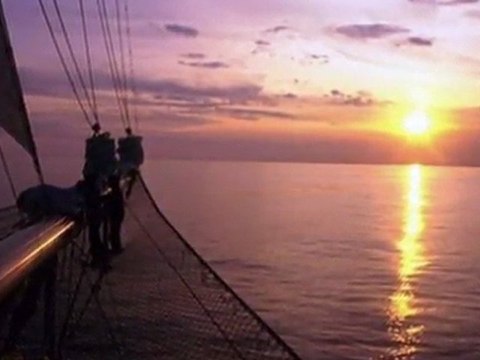 Ömer Faruk Tekbilek / Last Moments Of Love