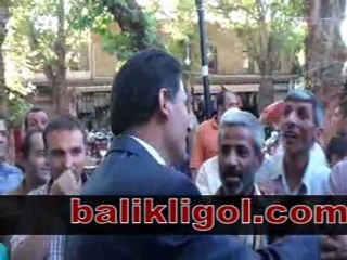 VALİ OKUTAN ŞANLIURFALI ESNAF VE HALKLA HELALLEŞTİ