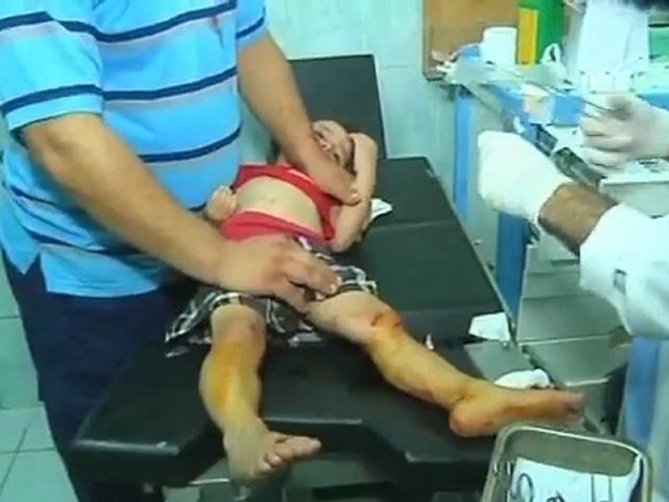 Israeli airstrikes kill Gazans