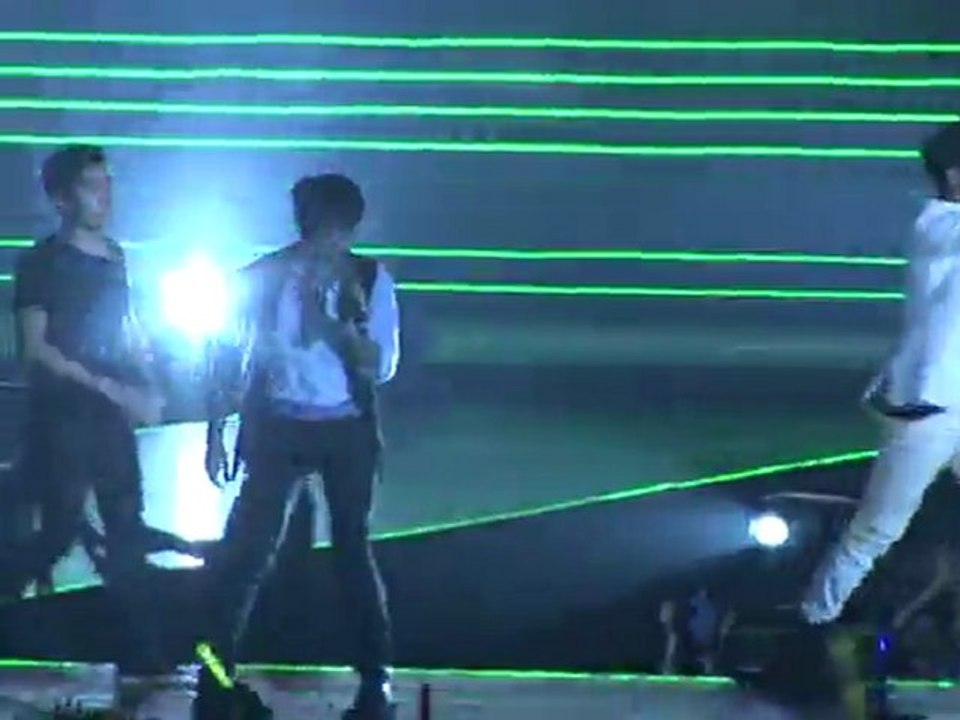 Top South Korean boy bands perform in Hong Kong