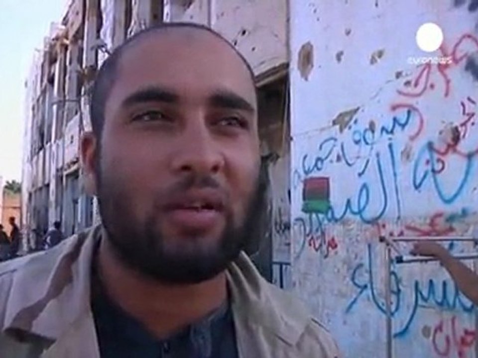 Trablus'ta Kaddafi ve askerlerinden eser yok