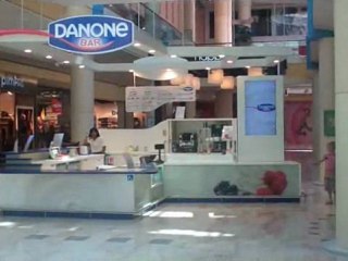 Visite guidée du premier Danone Bar