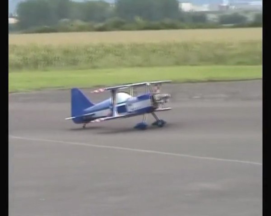 GAP : ULTIMATE (avion RC) de Thierry Prudhomme