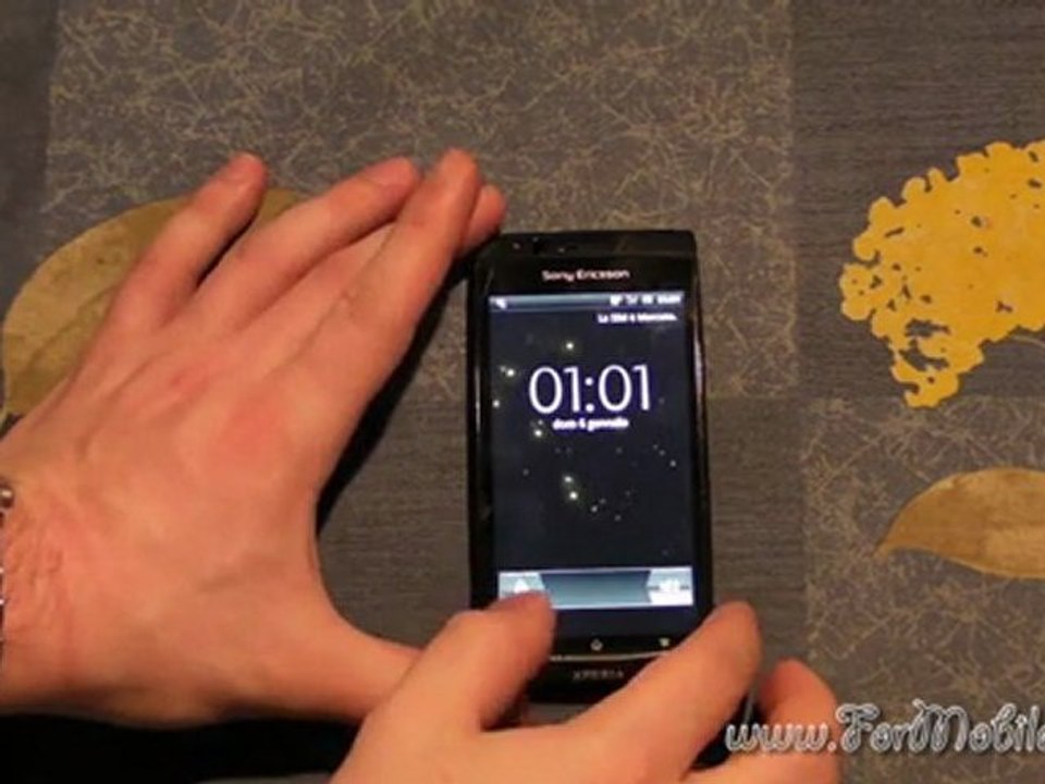 Sony Ericsson Xperia Arc - Inserimento SIM, batteria e prima accensione