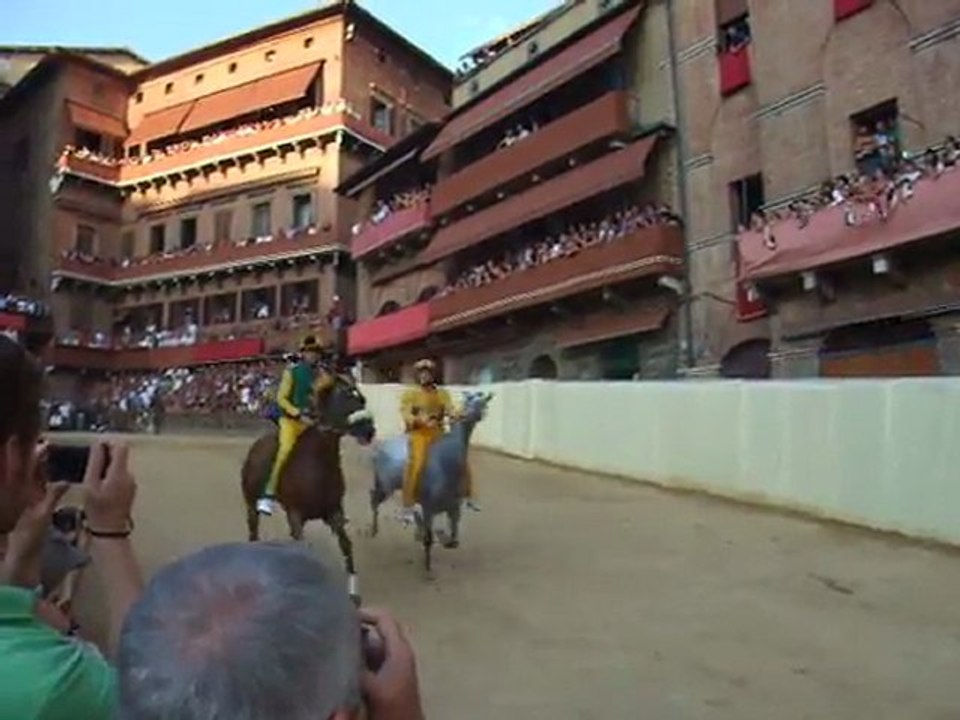 Palio SIenne, entrainement du 15/08/2011