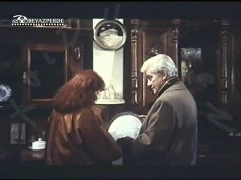 Soğuktu ve Yağmur Çiseliyordu -7- Türkan Şoray - Ekrem Bora