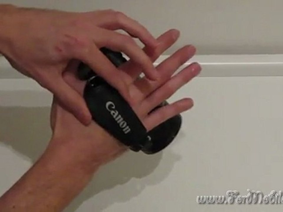 Unboxing e veloce presentazione della videocamera Canon HF S21