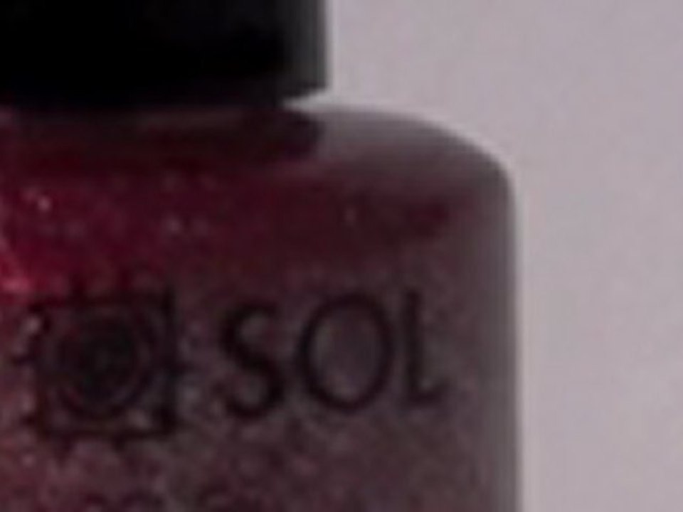 Ruby Slipper - Del Sol Colour Changing Nail Polish