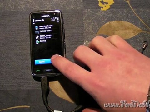 Nokia C6-01 USB OTG + pendrive 16 GB (USB 2.0) = OK !!!