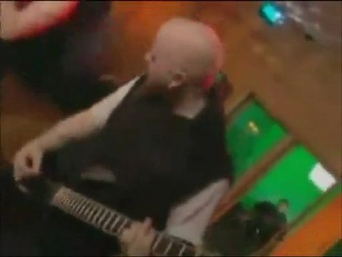 Evanescence - Interview & Bring Me To Life @ AOL 2003