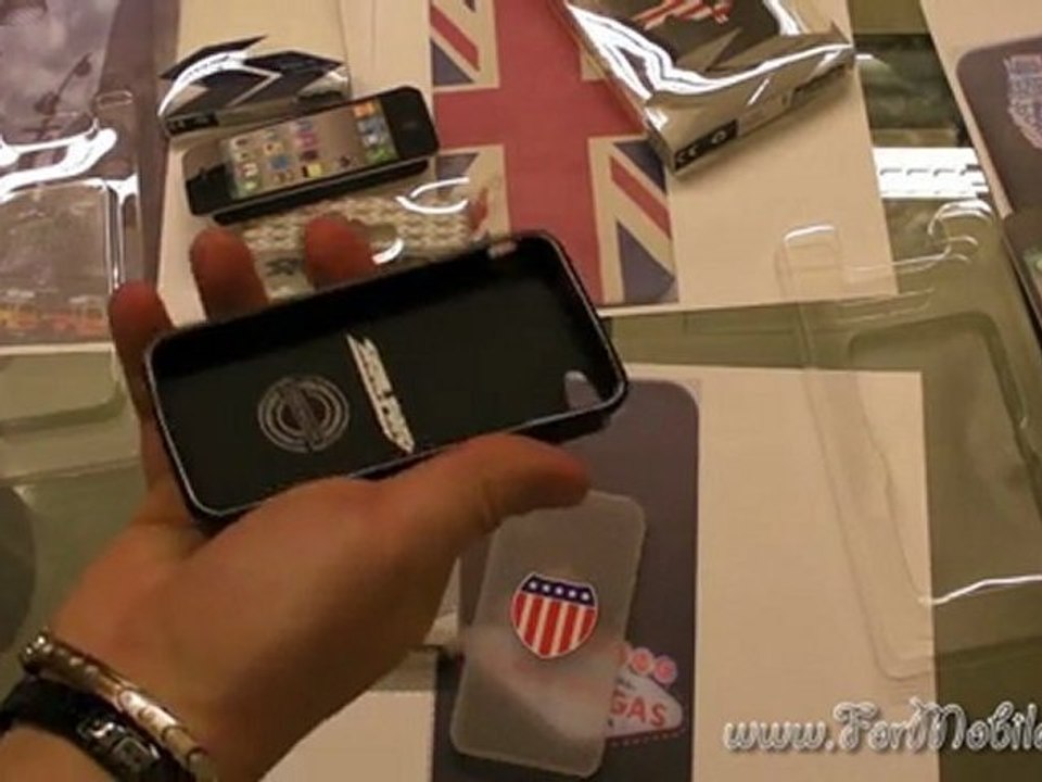 Presentazione gamma U.S. di Skill FWD (cover per iPhone 4) - esclusiva mondiale !