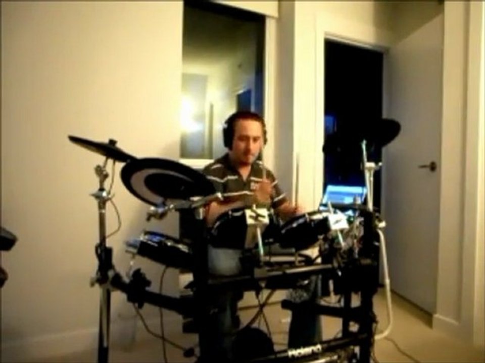 Dream Theater - Pull me under (Drum cover by Penny)