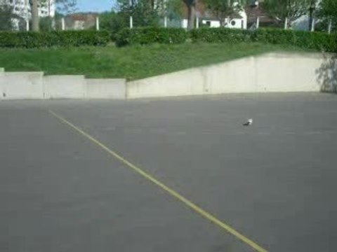 Moto rc électrique 1/8 éme Kyosho Tom4