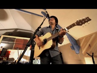 Session Acoustique Vincent Walter Jacob (Yard Of Blondes / Lula Fortune) [Août 2011 - Part. 1/2]