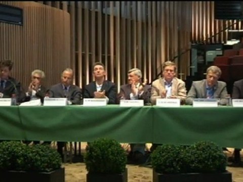 ASSEMBLEE DU SYNDICAT DES ELEVEURS 2011 part 1/5