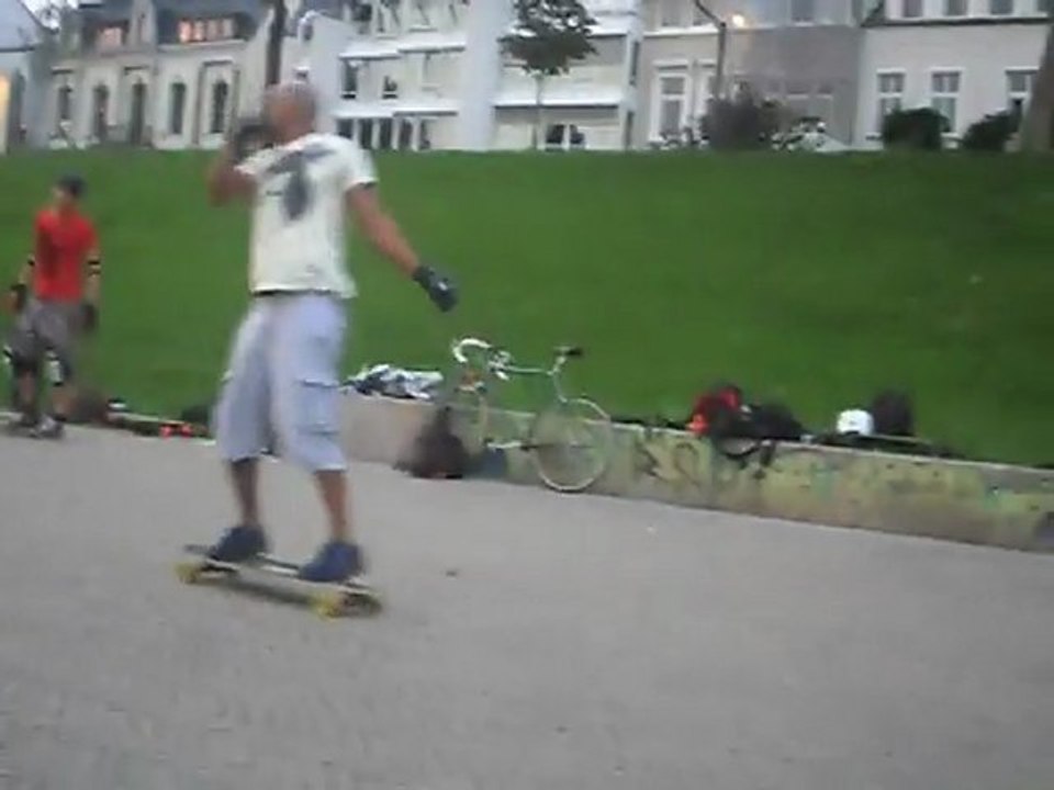 Longboarding - Me and my Friends Limbo - Session