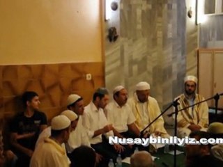 Download Video: Nusaybin'de Kadir Gecesi Nusaybin Zeynel Abidin Camii -2011 -