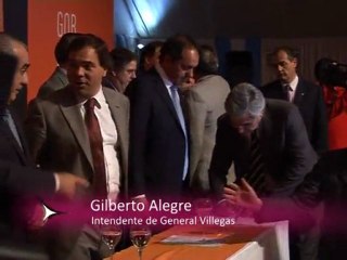 Gilberto Alegre firma convenio para más cámaras de seguridad