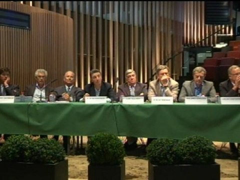 ASSEMBLEE DU SYNDICAT DES ELEVEURS 2011 part 4/5