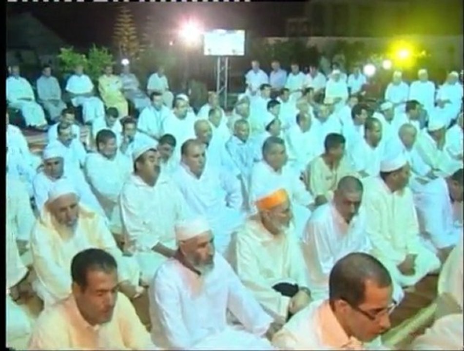 إحتفال روحي بهيج بمناسبة زفاف رقم 1