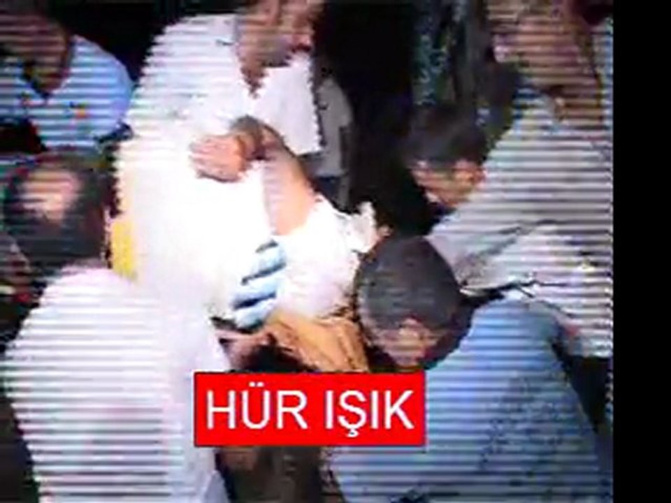 MANİSA DA TRAFİK KAZASI 49 YARALI