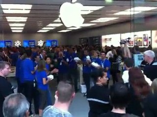 Ouverture de l'Apple Store à Carre Senart (Video 3)